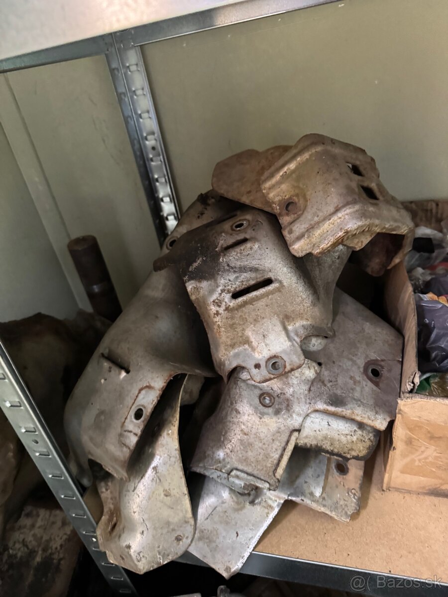 Diely Toyota Landcruiser 70 / 73 - 3