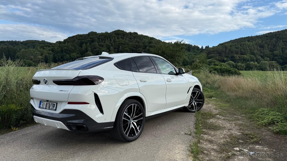 BMW X6 30d 210kW Bowers & Wilkins - 3