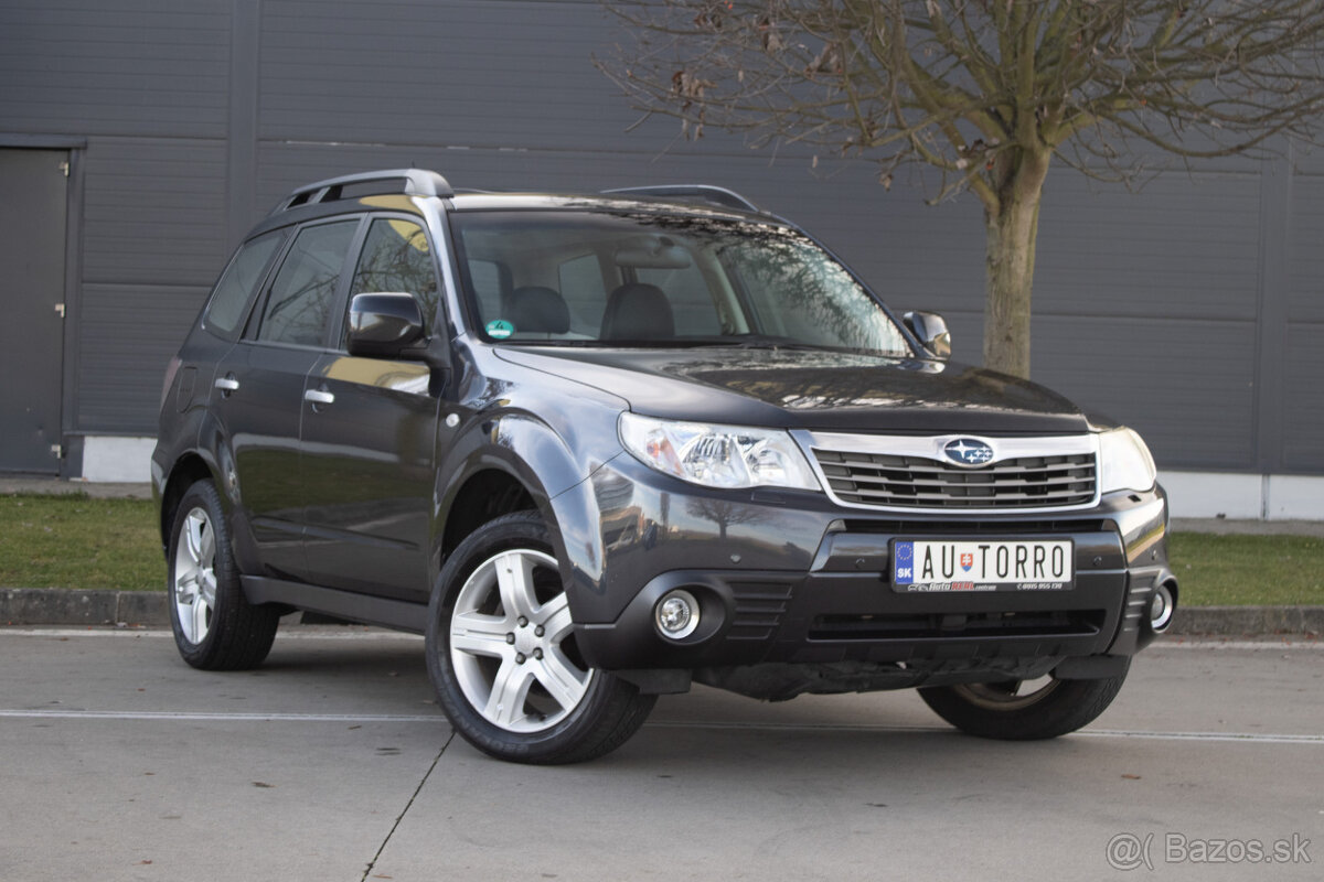 Subaru Forester 2.0 SX 4x4 Benzín Automat - 3