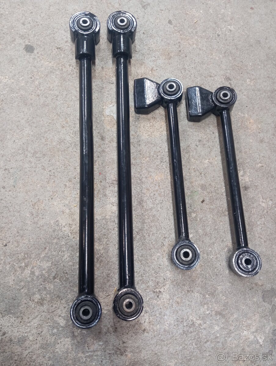 Nissan patrol zadné ramená