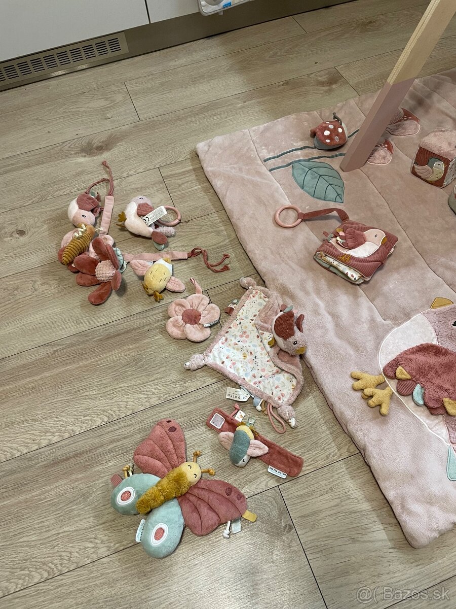 Little Dutch Hracia deka, drevená hrazda mix hračiek - 3