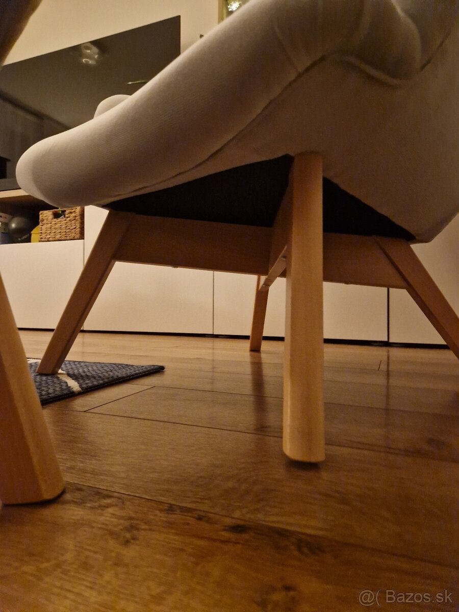 Kreslo s taburetkou - 3