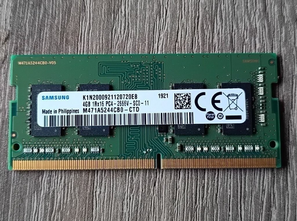 8 / 4 Kingston HyperX Impact SO-DIMM DDR4 CL15 HX426S15IB2/8 - 3