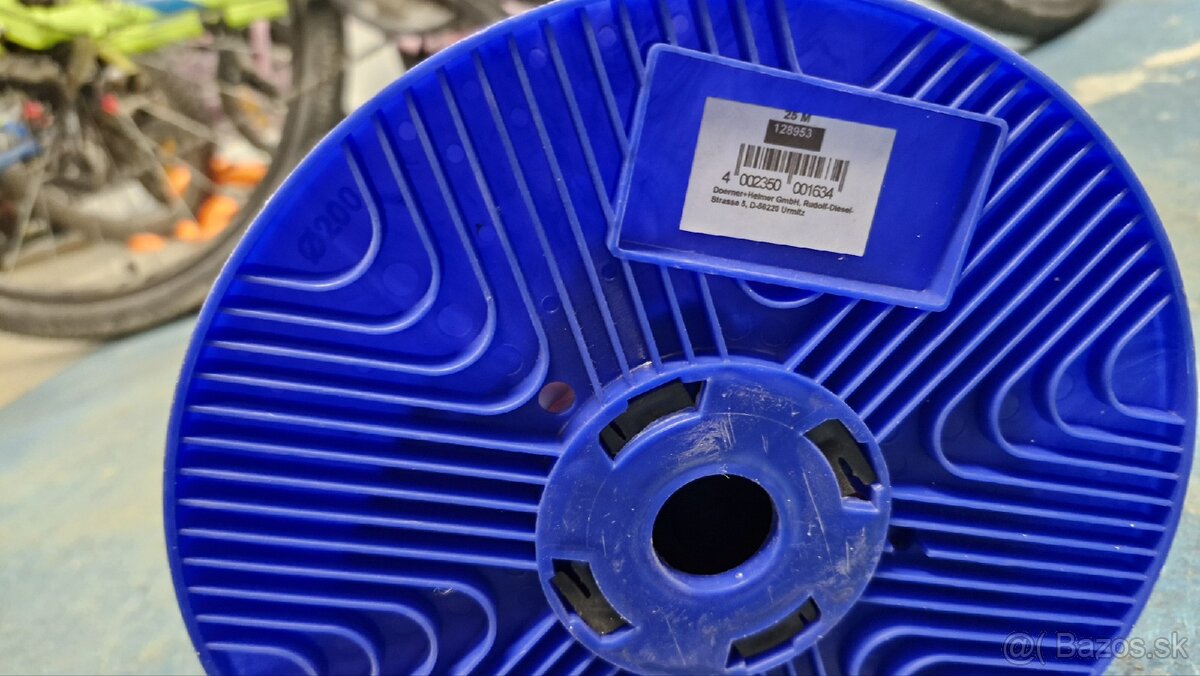 Plastový reťaz. Reťaz článkov - 3