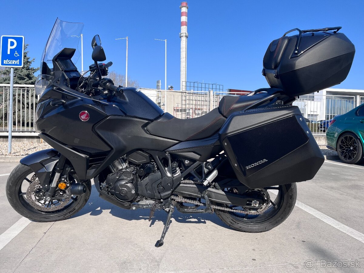 Honda NT1100 DCT - 3