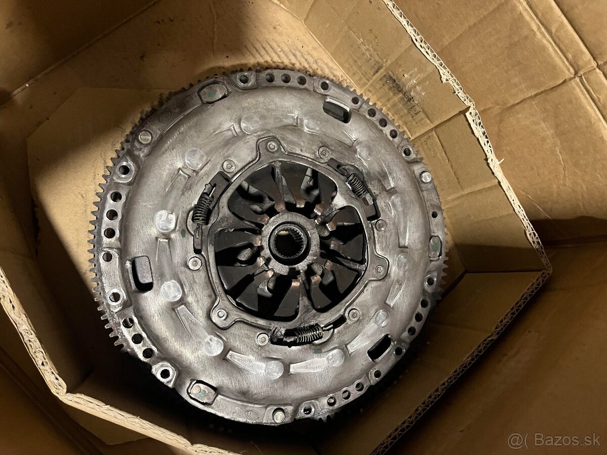 Spojková sada LuK 600 0198 00 - 3