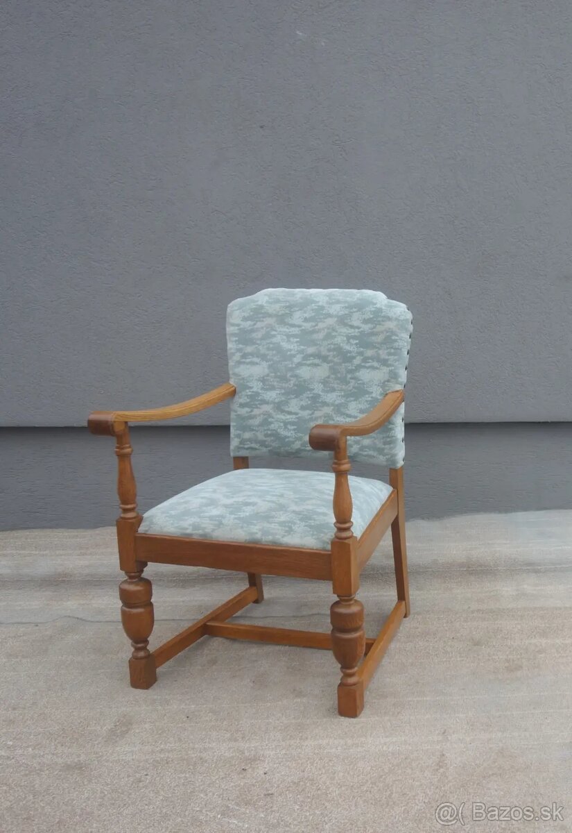 Kreslo drevené – šedo – modré . - 3