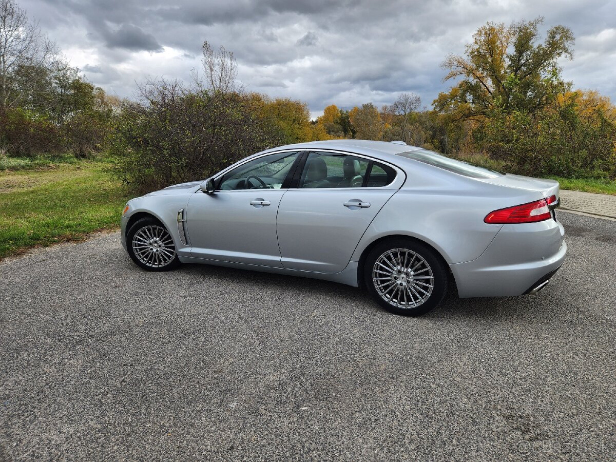 Jaguar XF 3.0D V6 202 kW - 3