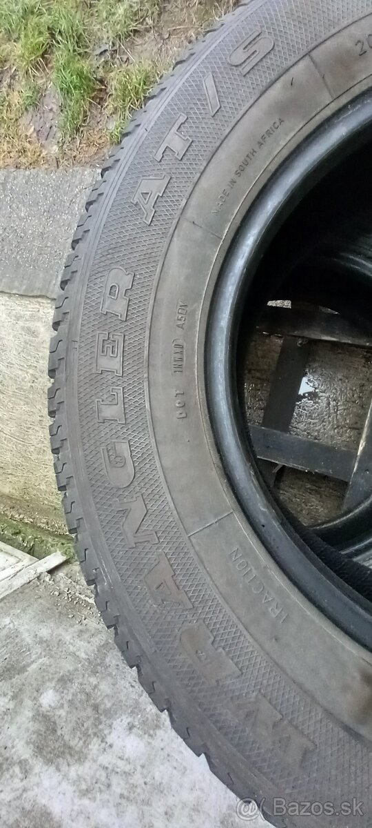 Good Year Wrangler 205 R16C 110/108S - 3