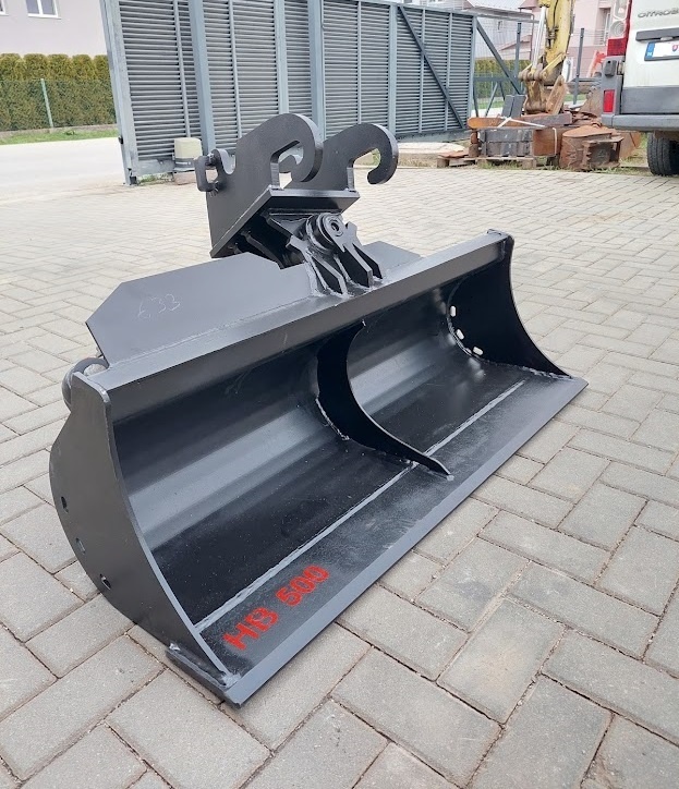 Hydraulická svahovačka na minibagre skladom - 3