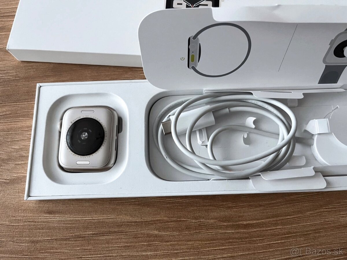 APPLE WATCH SE 2 • 44mm • 2024 • CELLULAR - 3