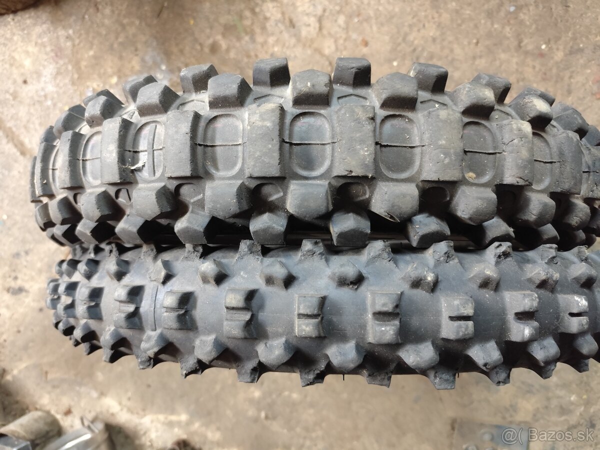 Pneu. 18,21 a 18 tubliss