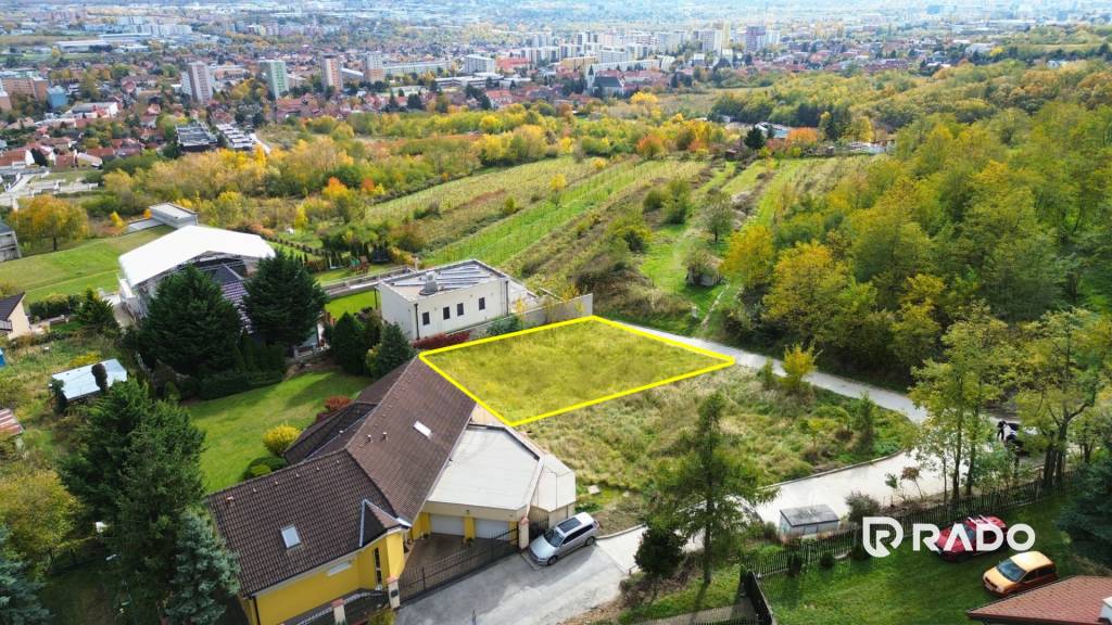 RADO | Stavebný pozemok 527 m² s projektom domu | Rača - 3