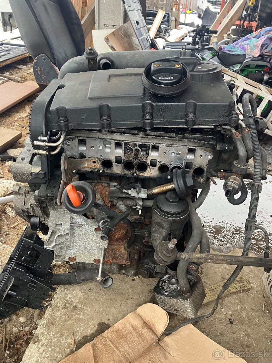 Motor 2,0 tdi 103 kw - 3