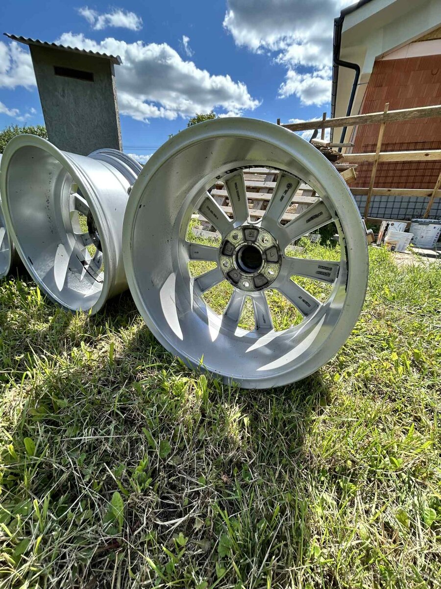 5x120 r18 - 3