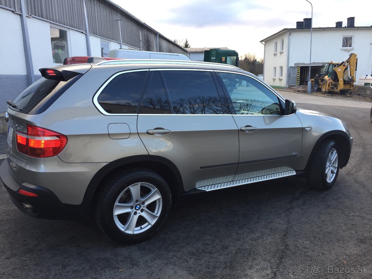 Predám BMW X 5 E 70 - 3