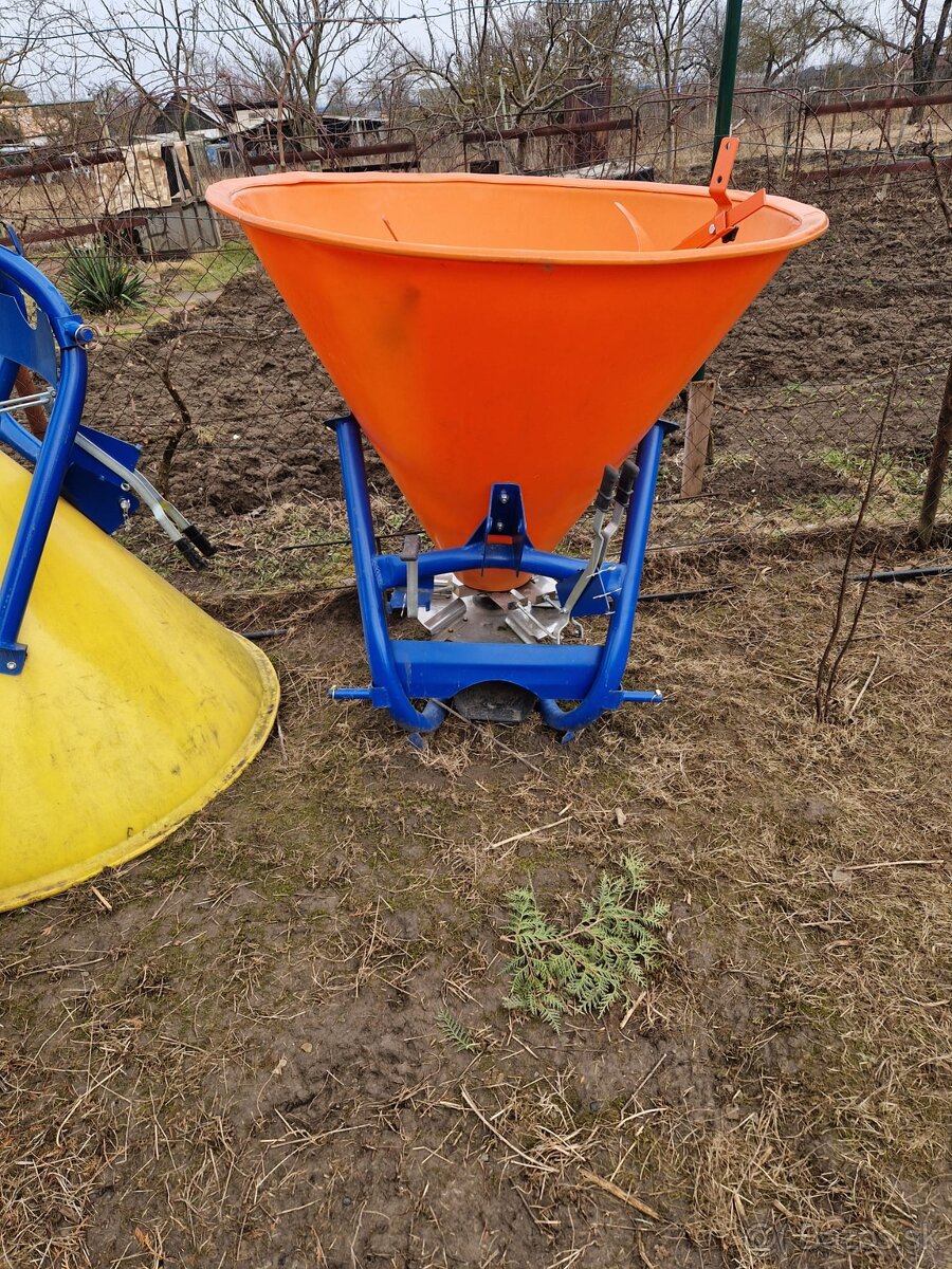 Rozmetadlo umelého hnojiva - 3