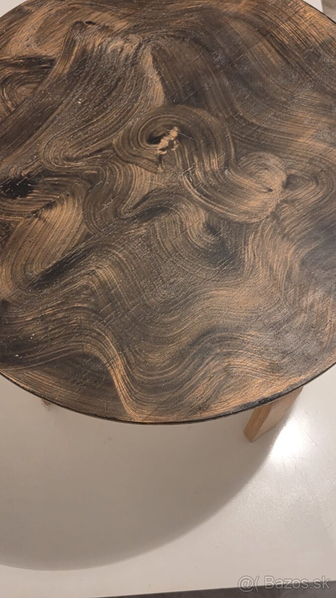 Predam konferencny stolik - 3