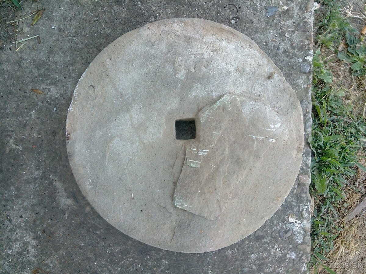 Vápencovo/pieskovcový" kotúč-originál. - 3