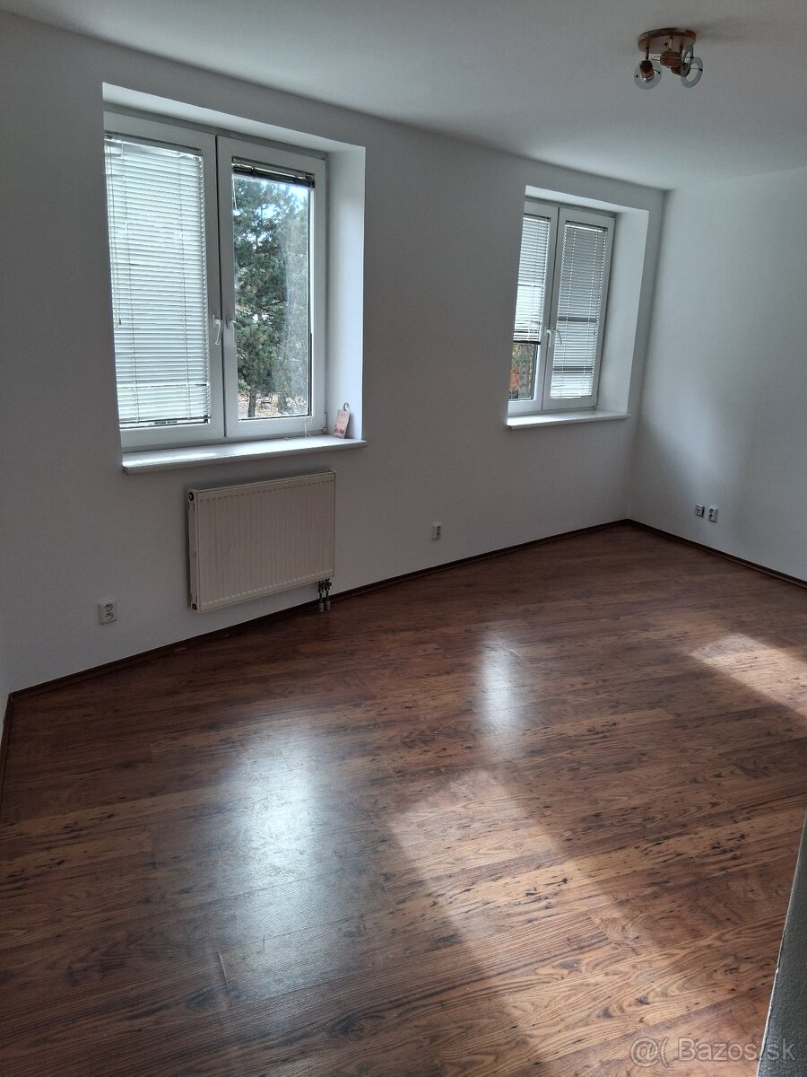 Dám do prenájmu garzonku v novostavbe - 3