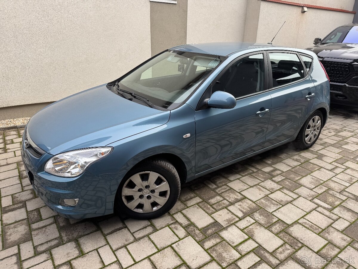 HYUNDAI i30, HATCHBACK, 1,6i, BENZÍN, MANUÁL, 145 970 KM - 3