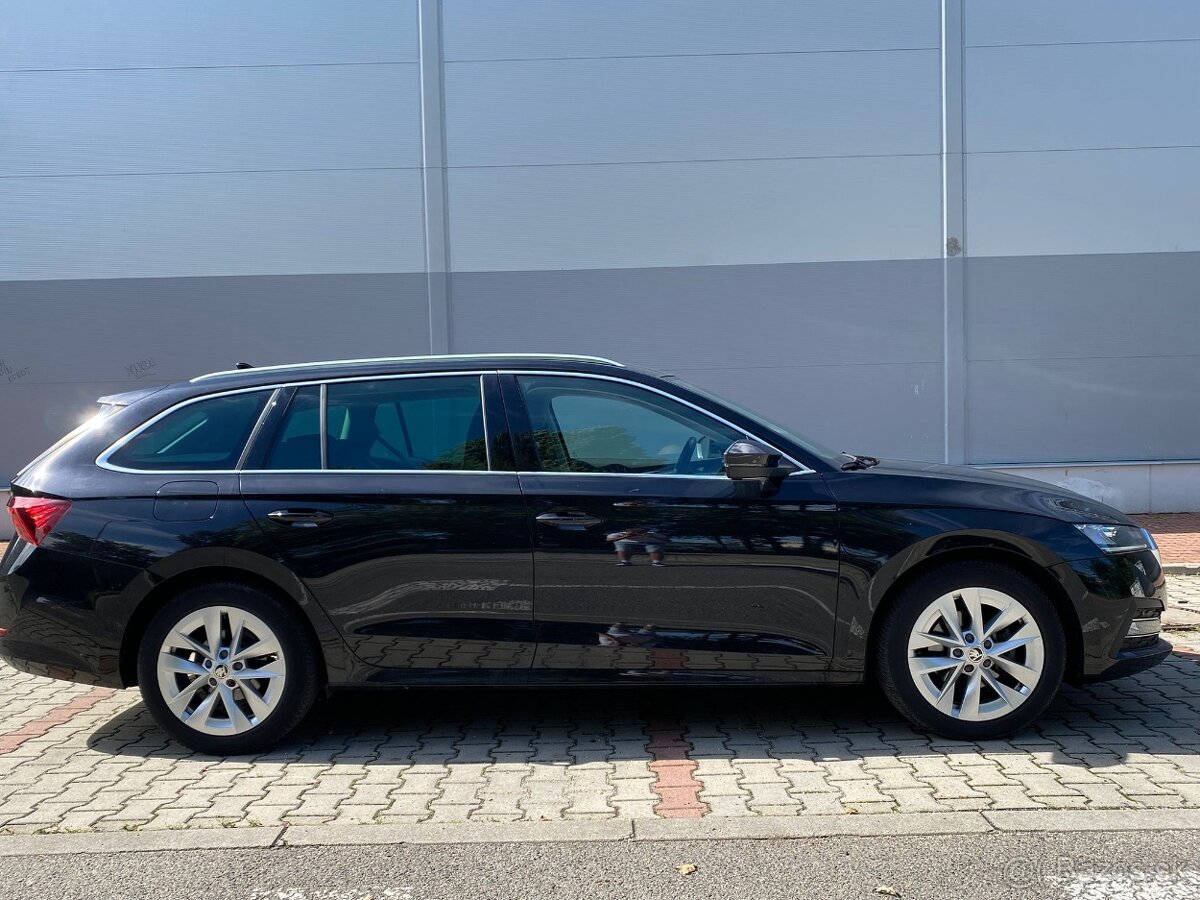 Škoda octavia 2022 110kw automat kokpit - 3