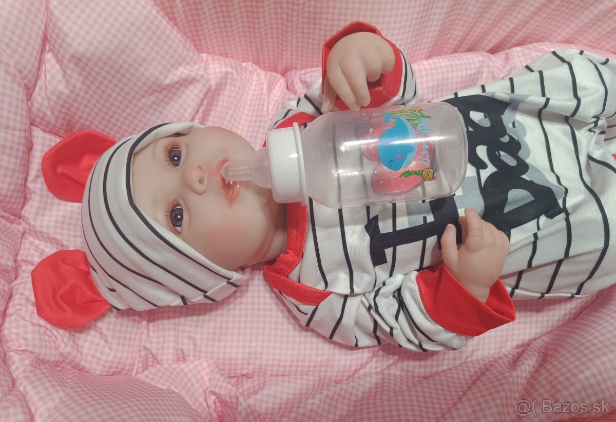 Realisticka bábika chlapec Max - 3