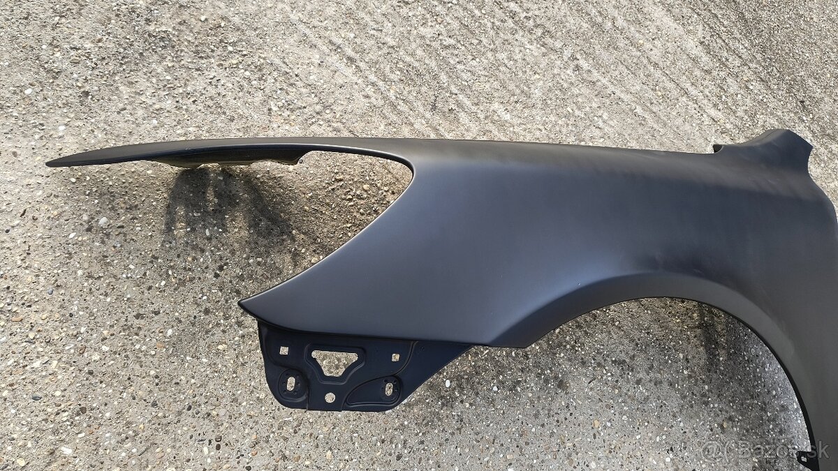 Skoda octavia 2 face blatník - 3