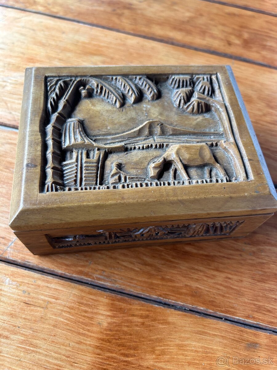 Drevená kazeta na cigarety - 3