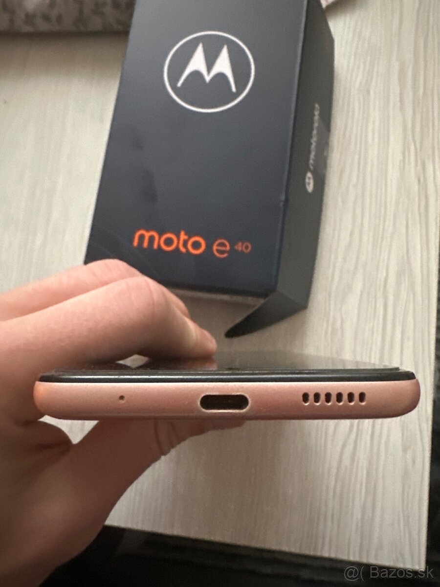 predám motorola e40 - 3