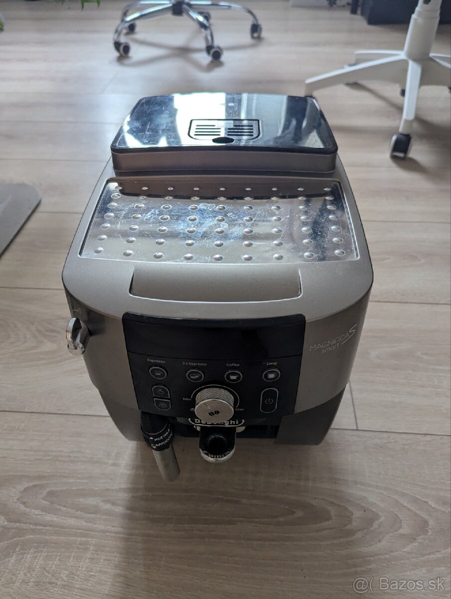 DeLonghi Magnifica S Smart - 3