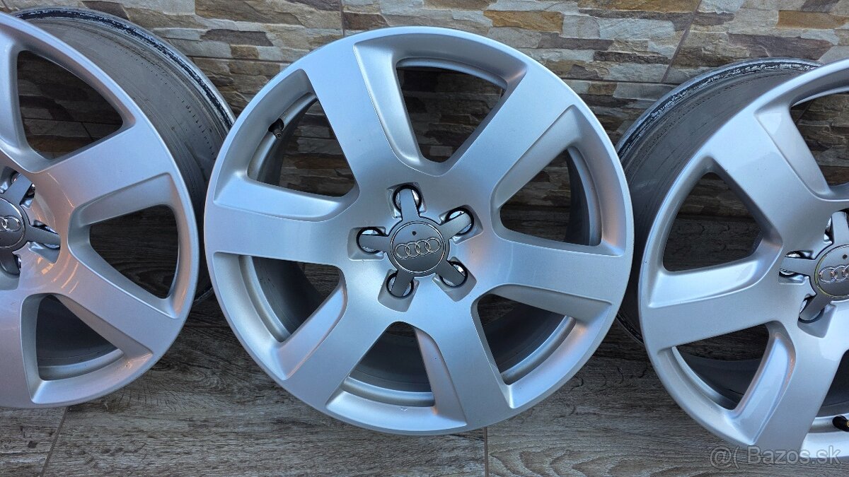 Predam orginal Audi elektrony 5x112 R17 et38 J8 - 3