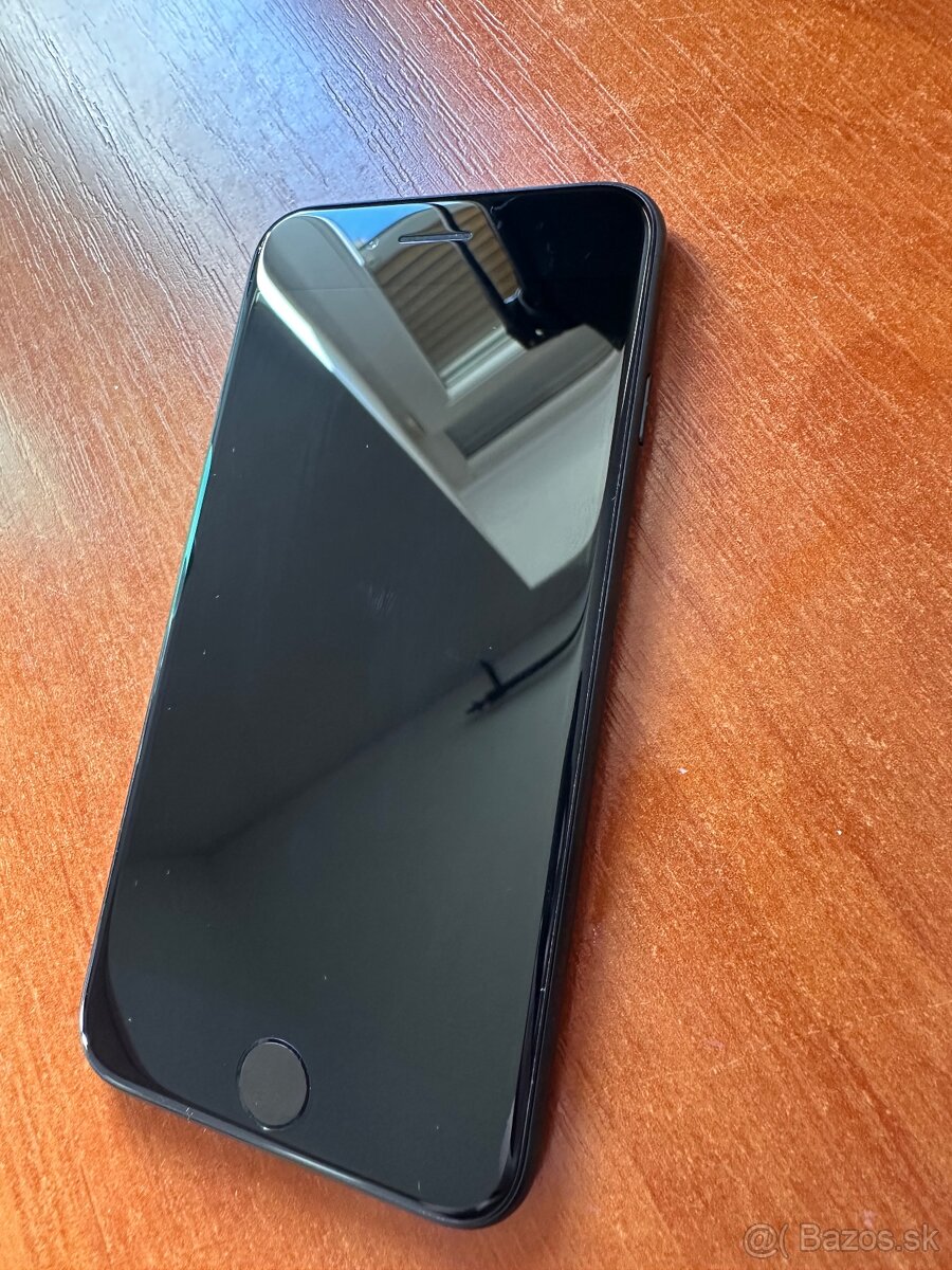 Apple iPhone SE 3 2022 128 GB - 3