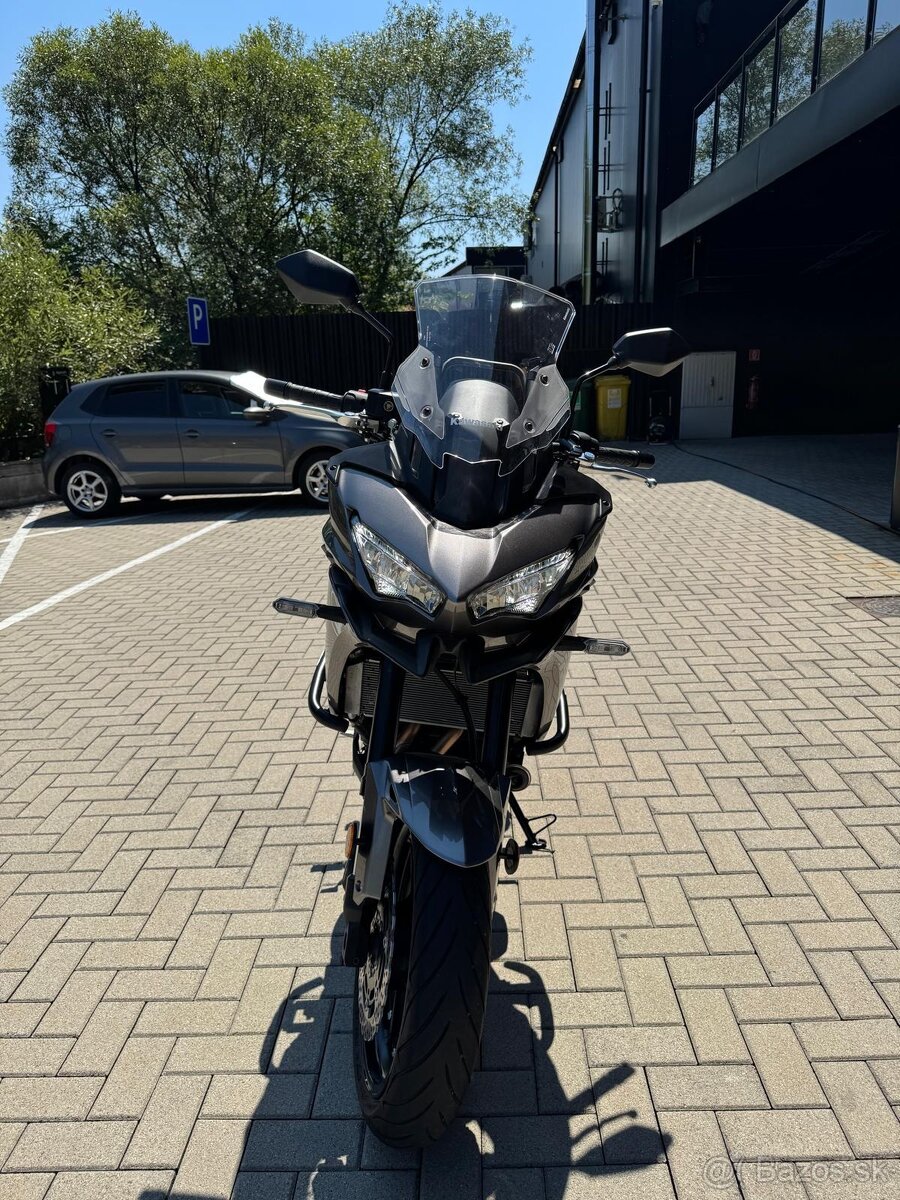 KAWASAKI VERSYS 650 - 3