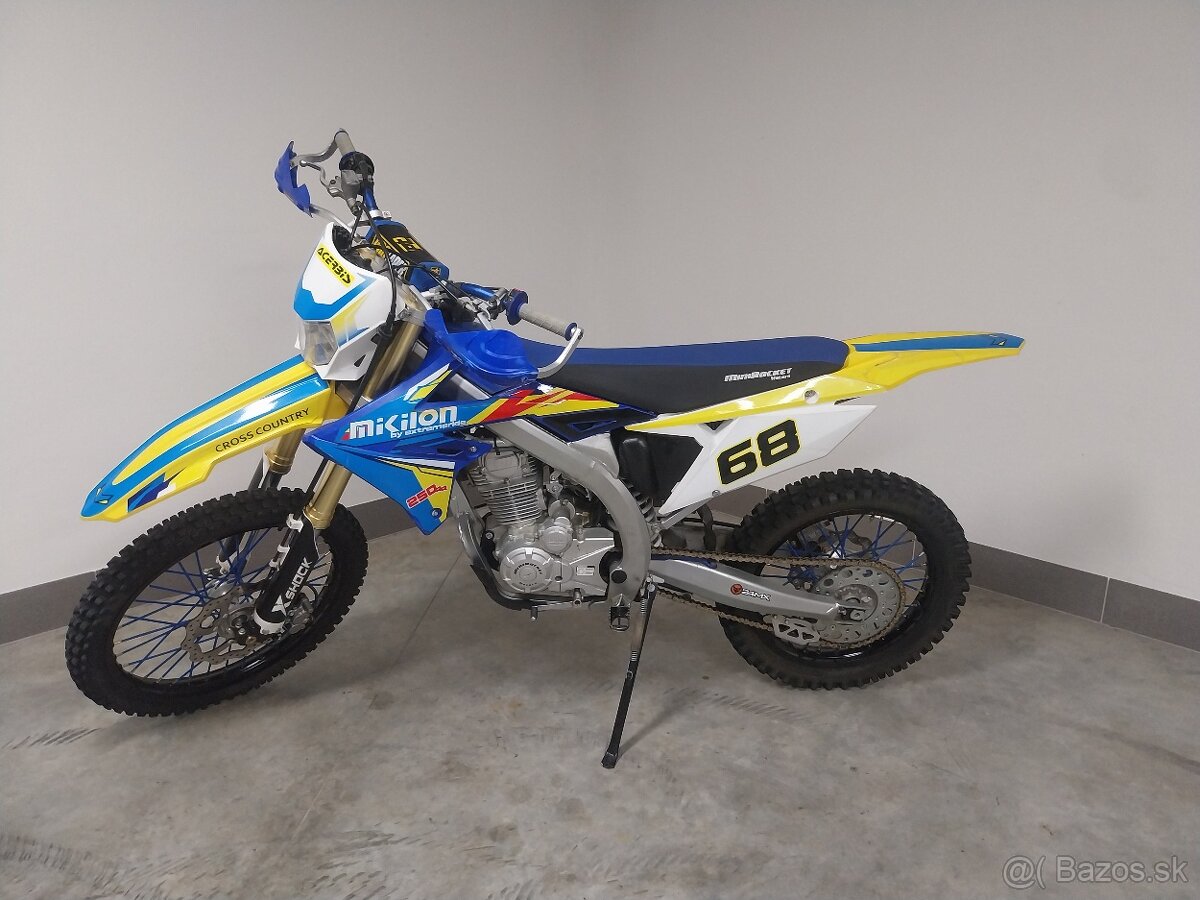 Crossovy Mikilon MZK 250R