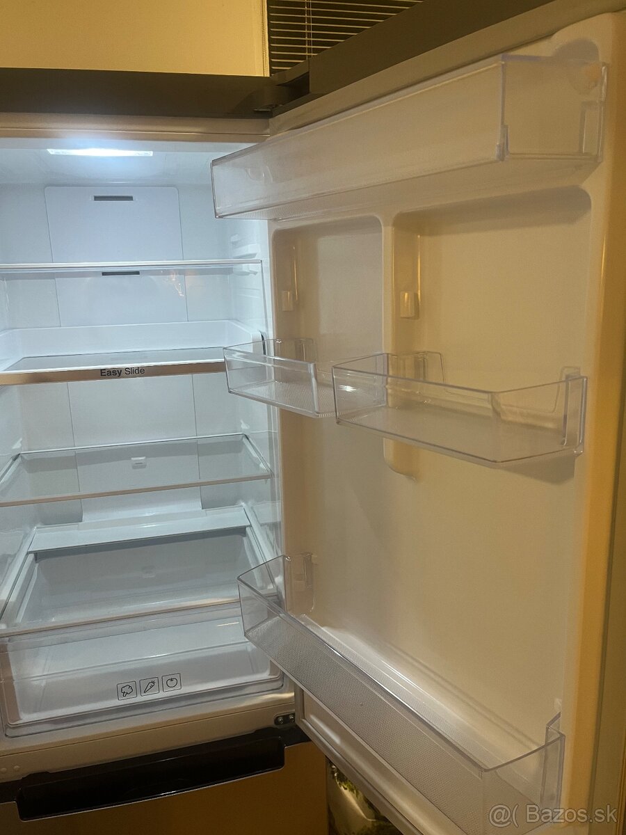 Chladnička s mraznickou - 3