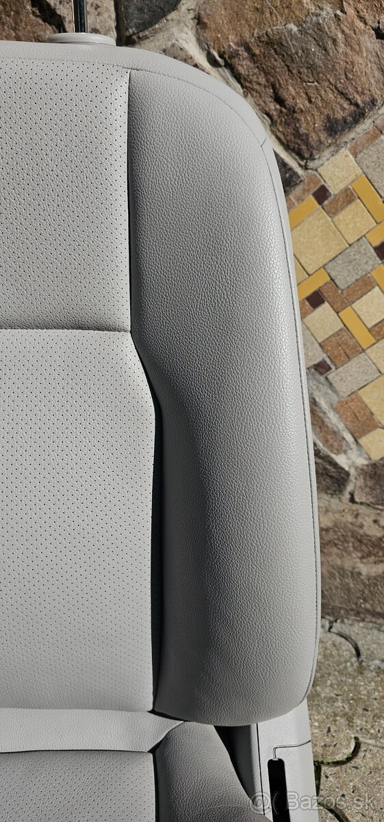 Plne elektrická predná ľavá sedačka, Mercedes w204 od 2007 - 3