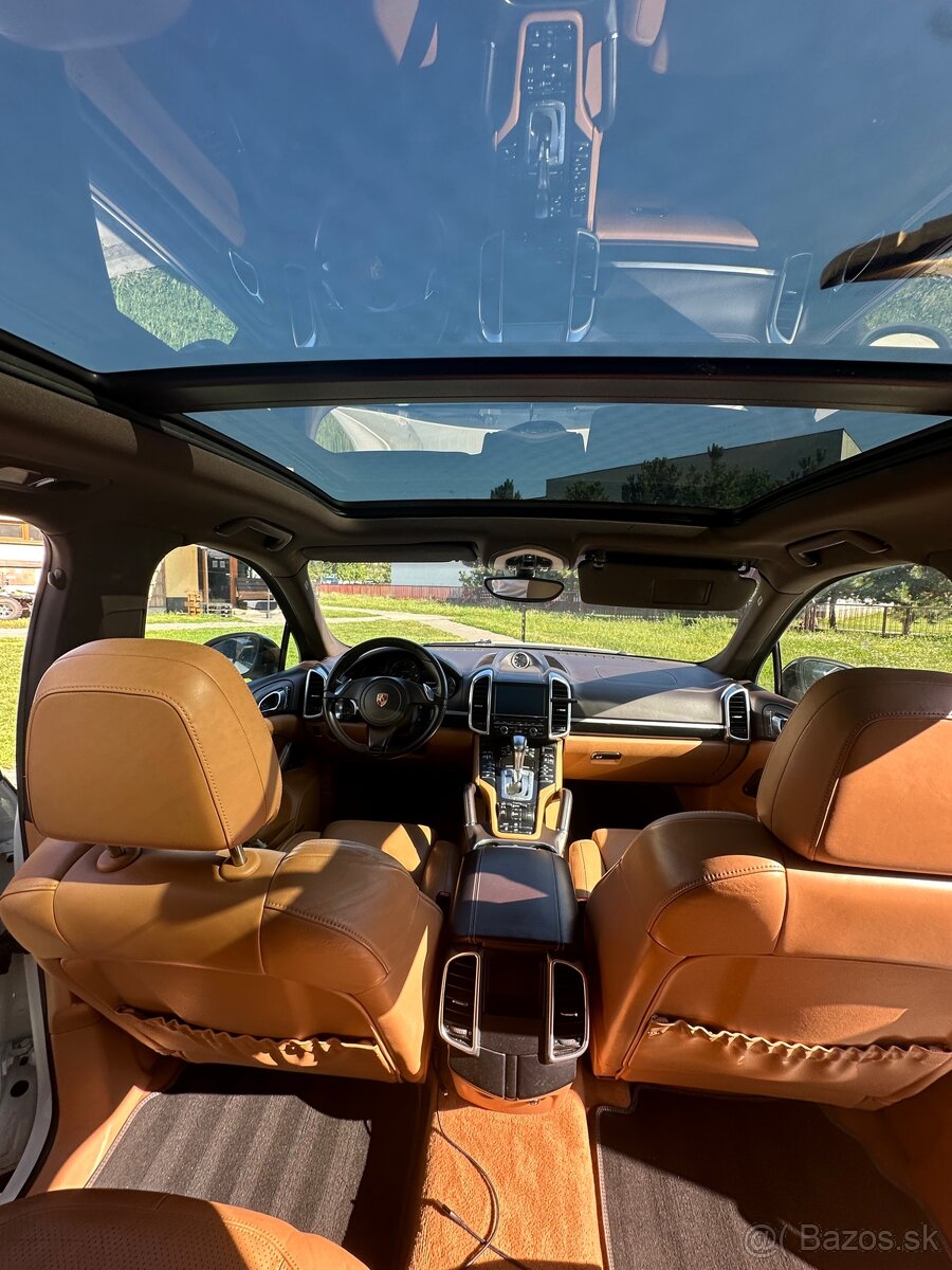 Porsche Cayenne (2013) - 3