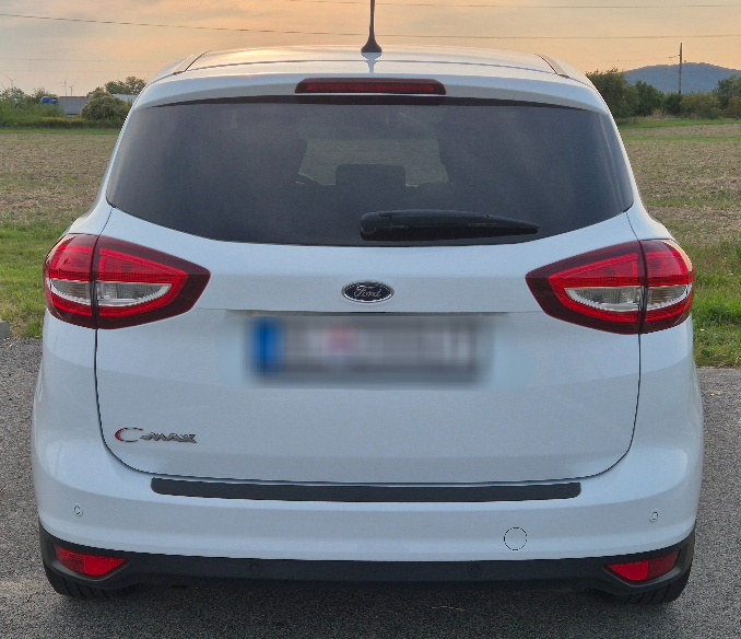 Ford C-MAX 1.0 EcoBoost - auto pre rodinu - 3