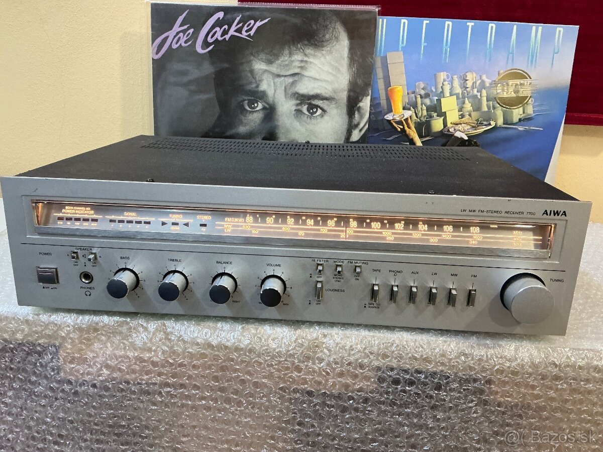 Receiver aiwa 7700 - 3