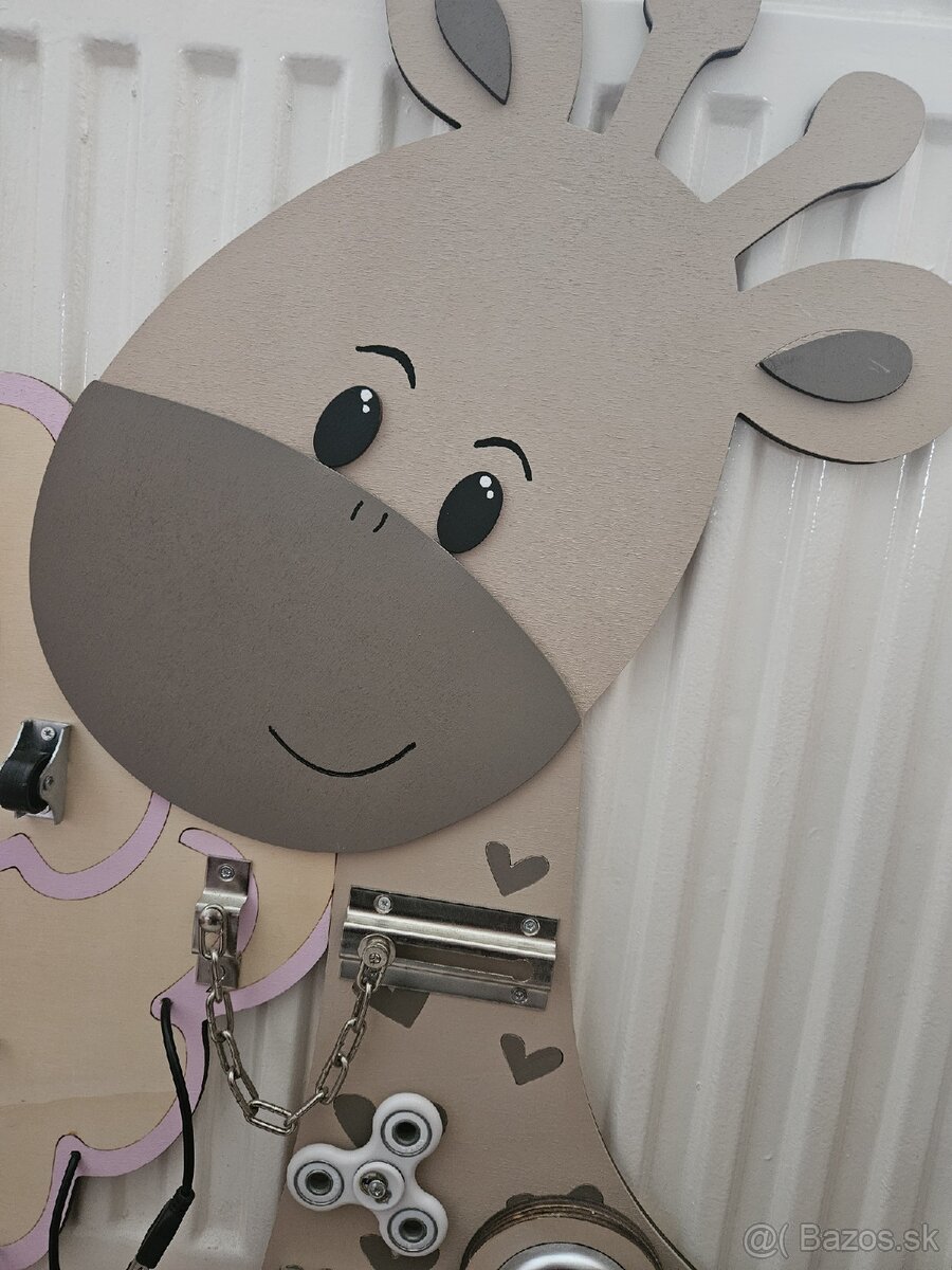 Detsky dreveny activity board - 3