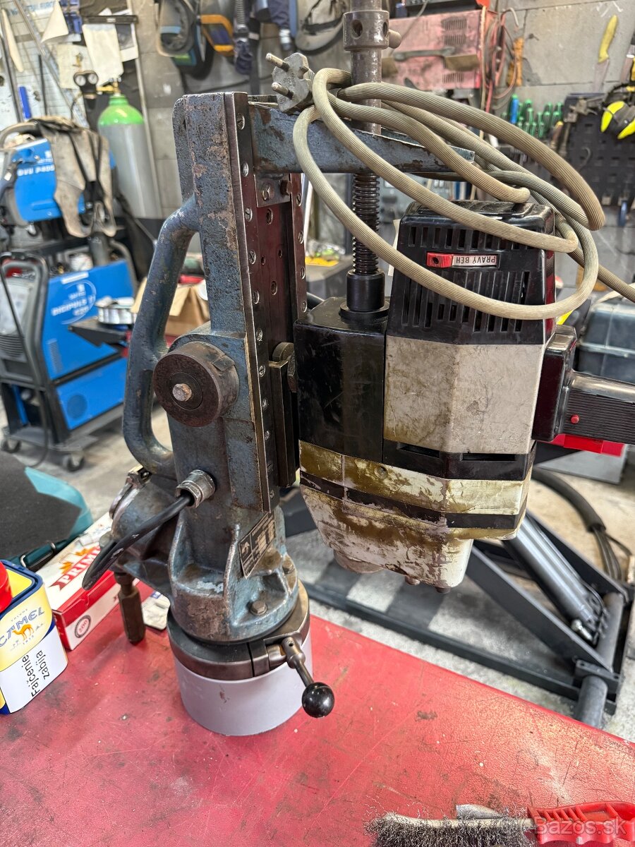 Magnetická Vrtacka Narex bux - 3