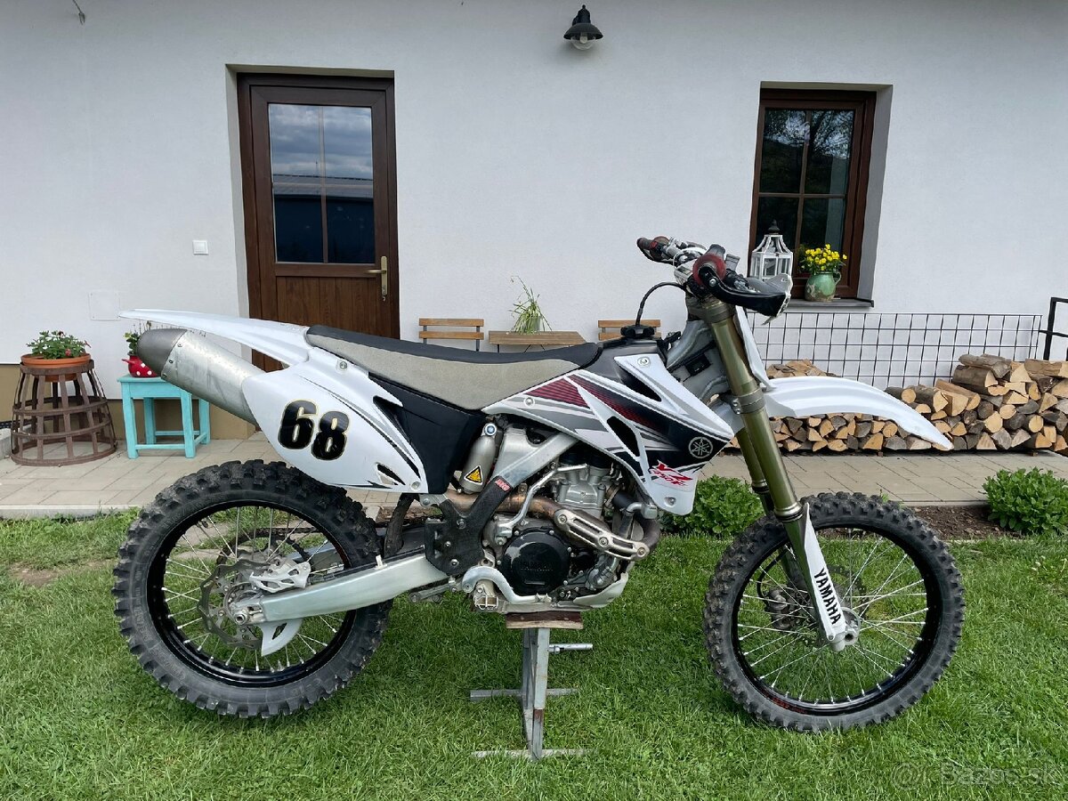 YAMAHA YZ450F