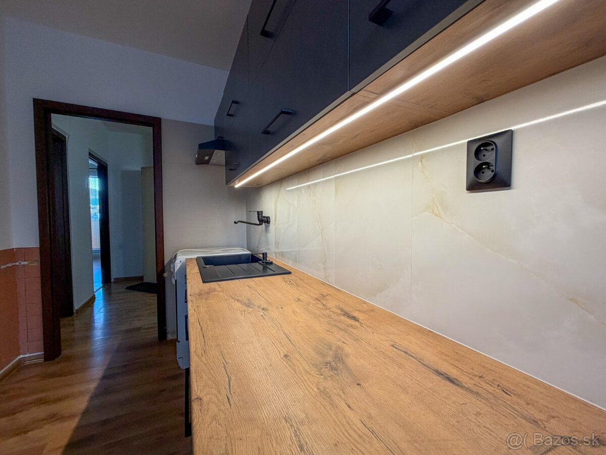 Prenájom – veľkometrážny 2izb. byt, 2x balkón, MC, Handlová - 3