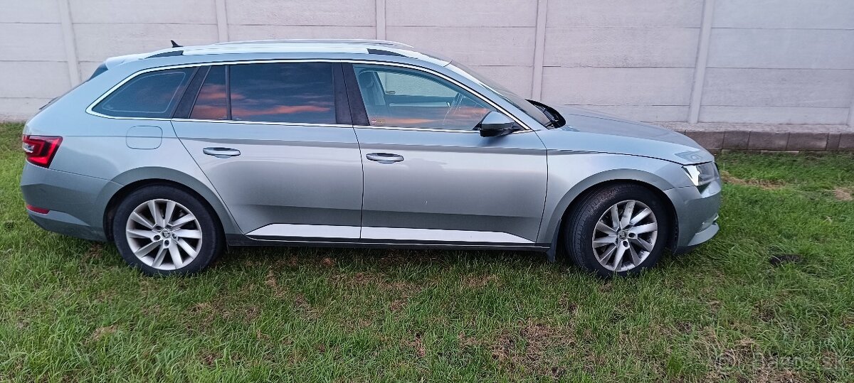 Škoda Superb combi III (3V) - 3