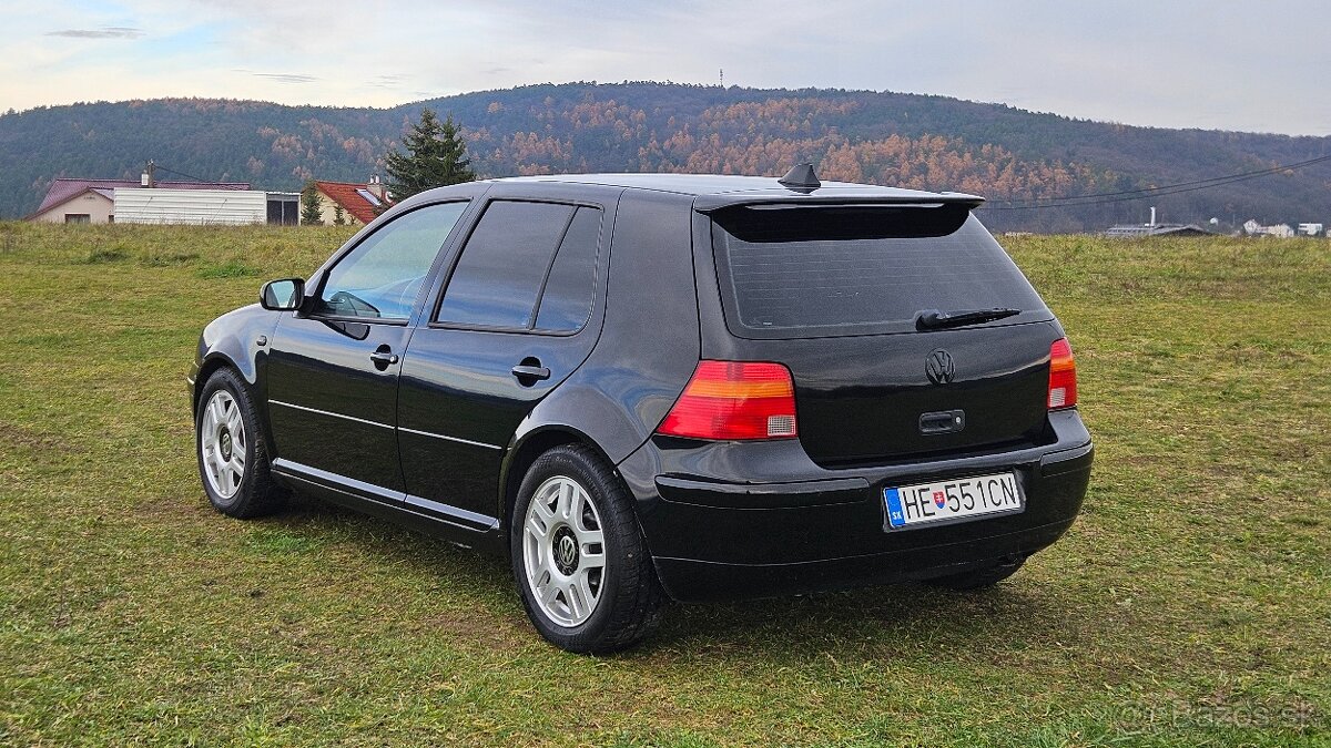 Čierny Golf 4 1.8 92kw benzín - 3