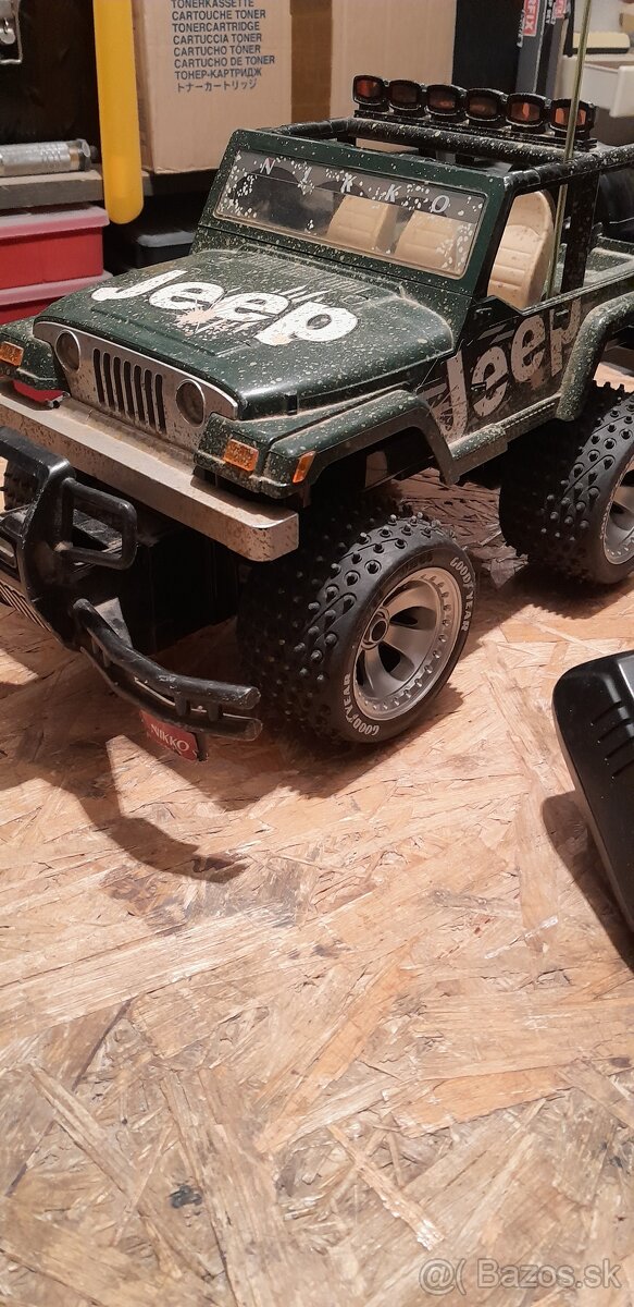 Retro hracka auto nikko - 3