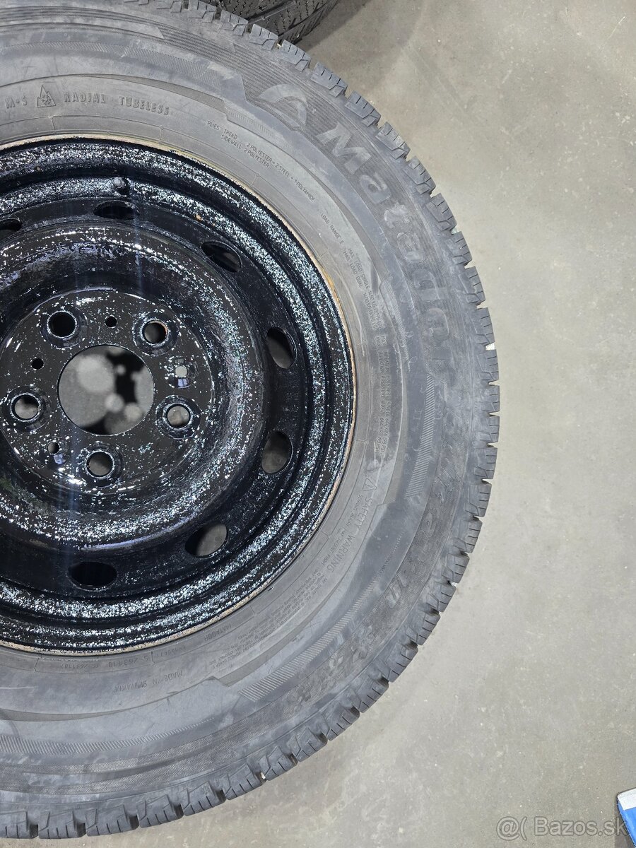 Matador zima s diskami 225/75/R16C - 3