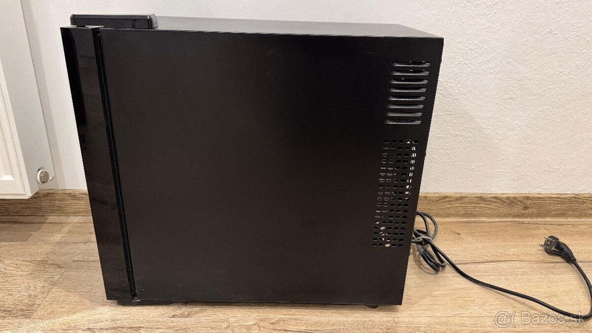 Chladnička na víno Philco 21L - 3