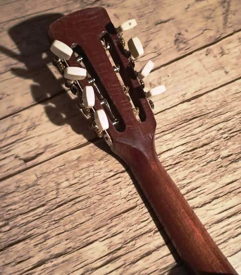 Retro mandolína v praktickom puzdre - 3